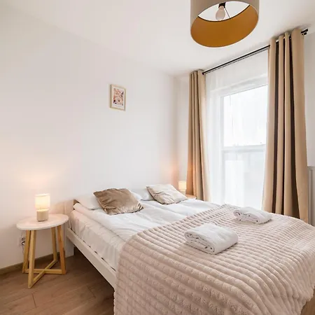 Апартаменты Airport Modern By Bookinghost *