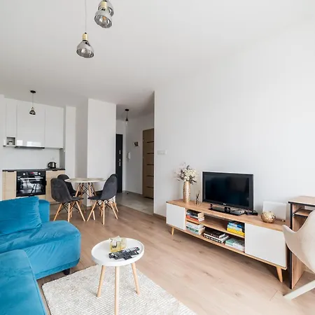 Airport Modern By Bookinghost Lägenhet Poznań