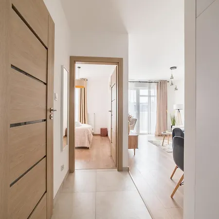 Апартаменты Airport Modern By Bookinghost Познань