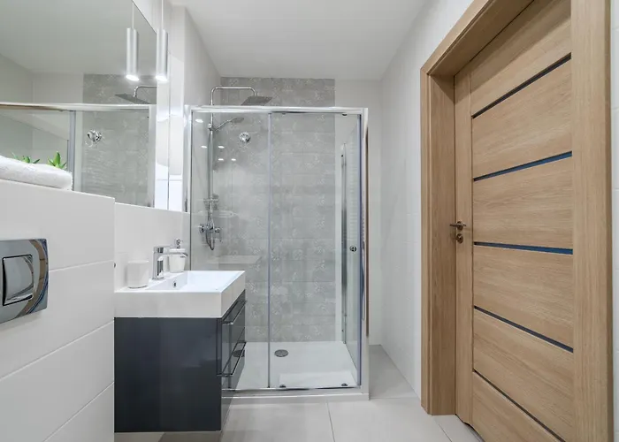 Airport Modern By Bookinghost Poznań