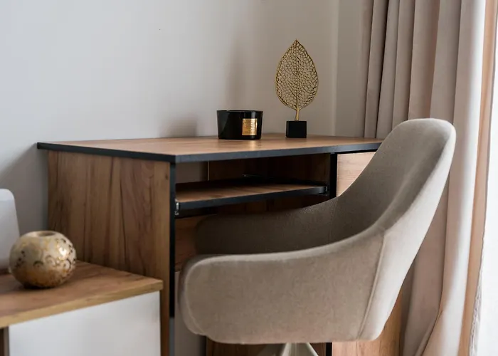 Airport Modern By Bookinghost Lägenhet Poznań